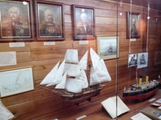 Eksponaty na statku „Witiaź” - jednej z części Muzeum Światowego Oceanu